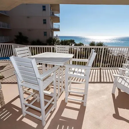 Summer Place #301